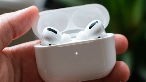 Apple Watch Ultra ve Giriş Seviyesi AirPods Lite Geliyor! İşte Detaylar